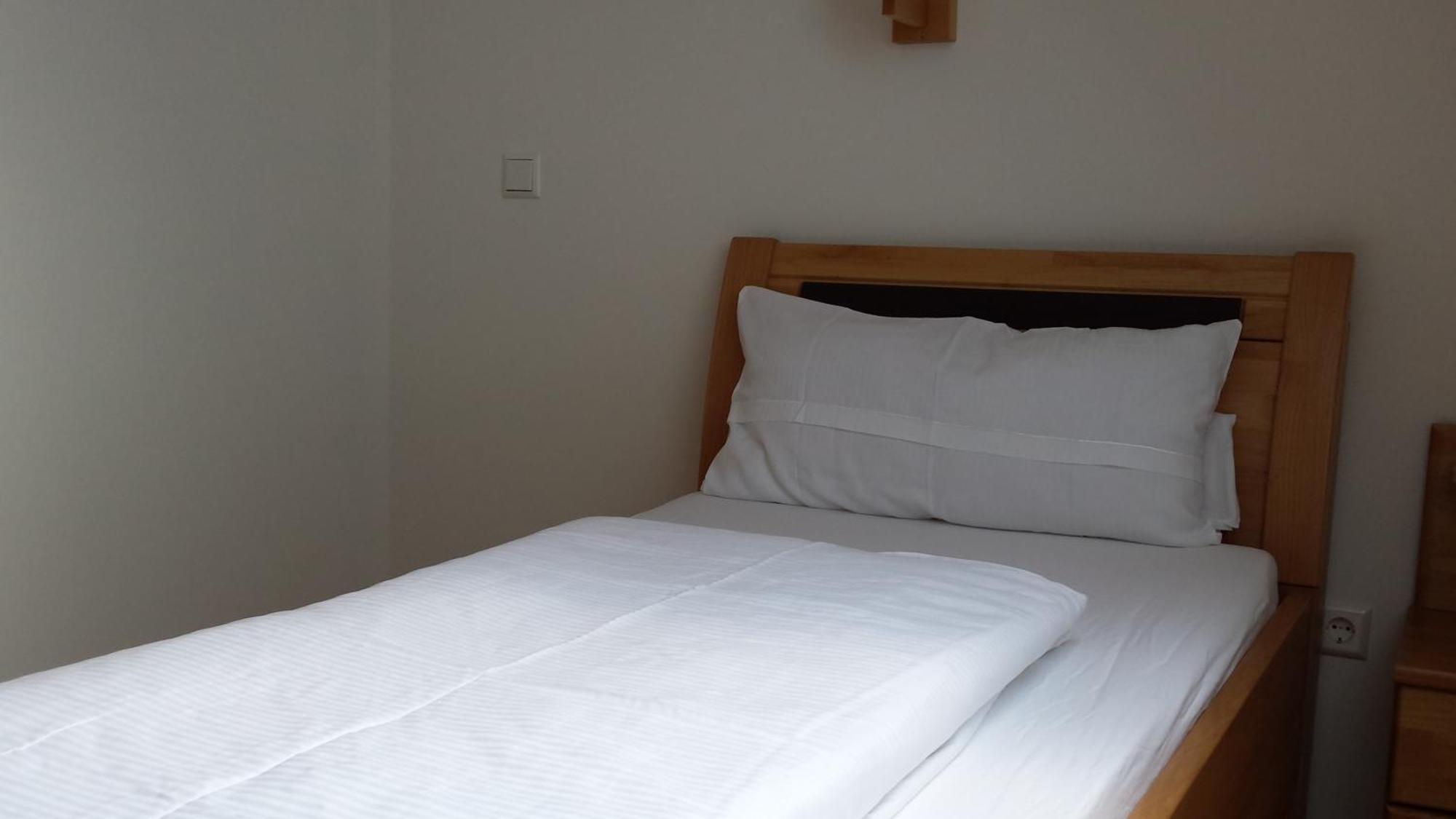 Wellnesshotel & Restaurant Hexenschopf Löffingen Стая снимка