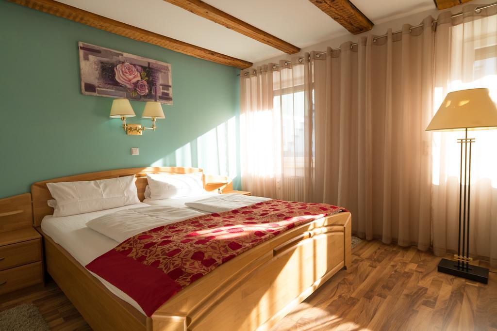 Wellnesshotel & Restaurant Hexenschopf Löffingen Екстериор снимка